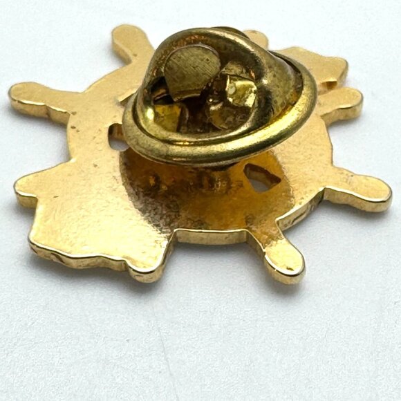 Okinawa Souvenir Lapel Pin Map & Ships Wheel Gold Tone Enamel Vtg Collectible - Picture 6 of 7